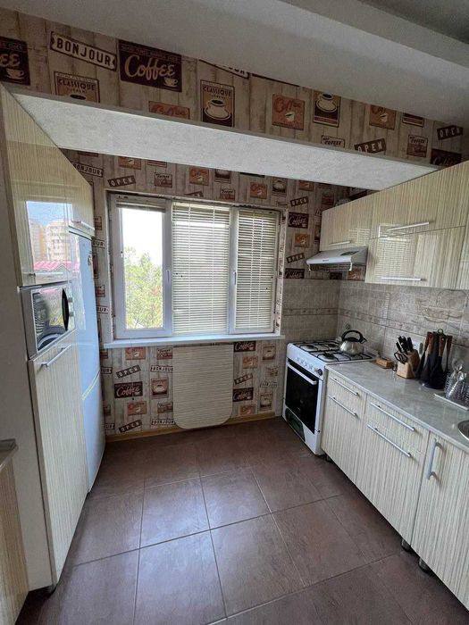 Uzbekistan Vila: Property Rent /Sale 乌兹别克斯坦公寓出售36 : 近米奇林酒店-3房间4楼107平160000