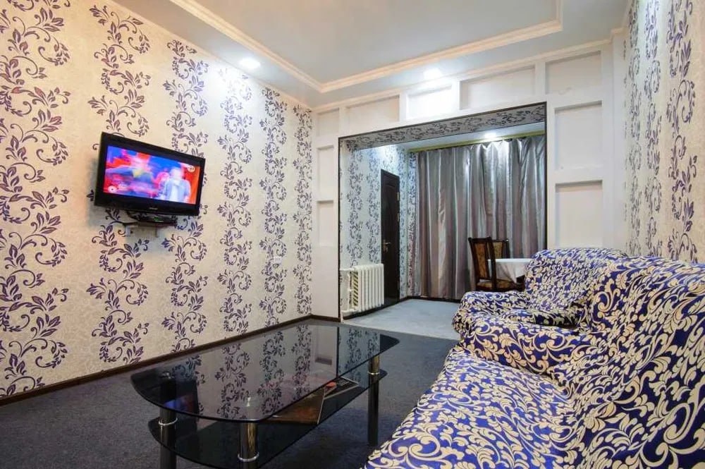 Uzbekistan Vila: Property Rent /Sale 乌兹别克斯坦公寓出租82: Mirabad 800$