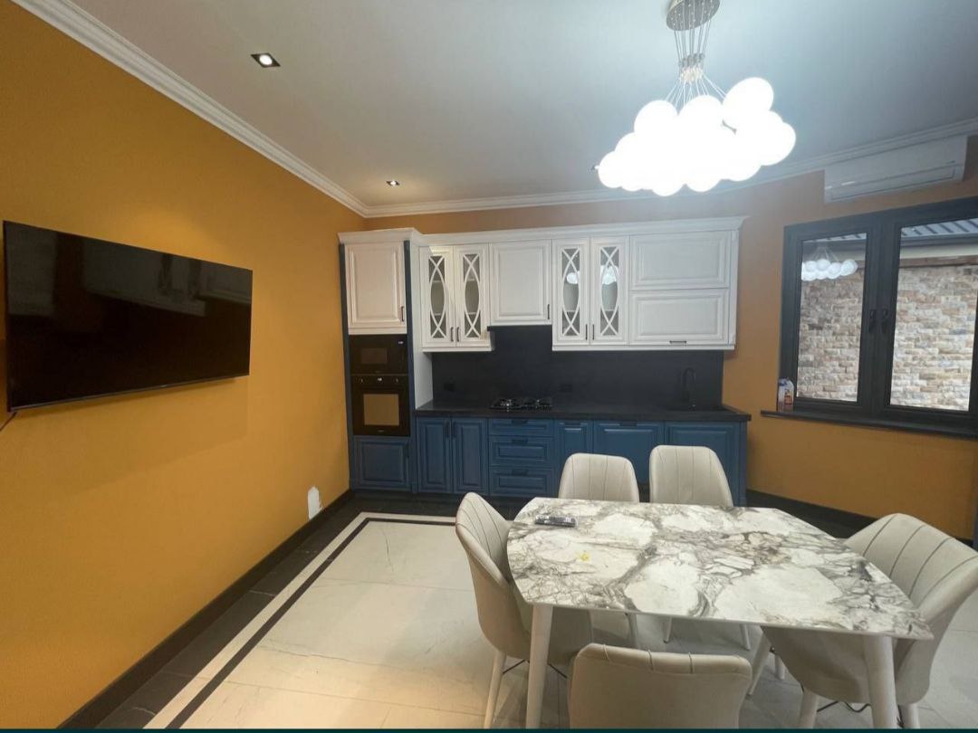 Uzbekistan Vila: Property Rent /Sale 乌兹别克斯坦公寓出租54: Yakkasaray 3房间 3500$