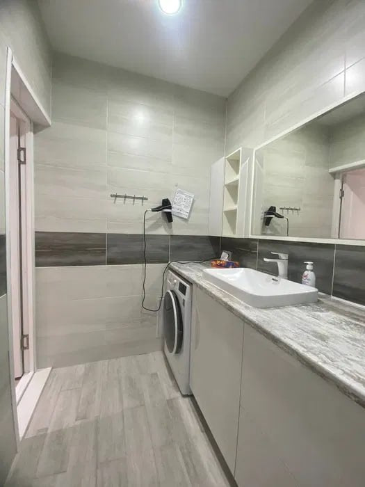 Uzbekistan Vila: Property Rent /Sale 乌兹别克斯坦公寓出租53: Mirabad 1房间 1100$