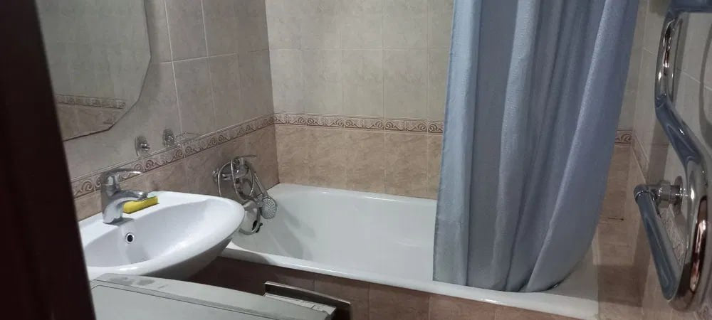 Uzbekistan Vila: Property Rent /Sale 乌兹别克斯坦公寓出租65: Mirabad 1 bedroom 650$