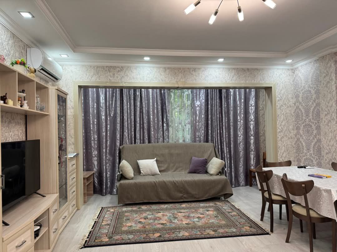 Uzbekistan Vila: Property Rent /Sale 乌兹别克斯坦公寓出租69: Mirabad 1房间 800$
