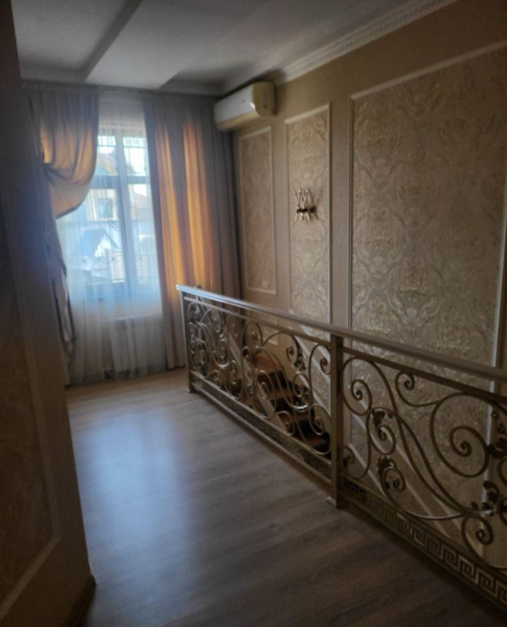 Uzbekistan Vila: Property Rent /Sale 乌兹别克斯坦公寓出租78: Yakkasaray 3000$