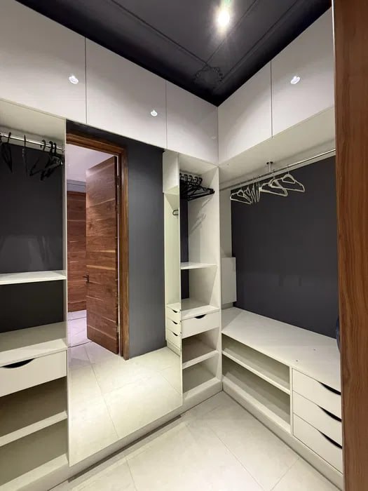 Uzbekistan Vila: Property Rent /Sale 乌兹别克斯坦公寓出租104: Yunusabad 1600$
