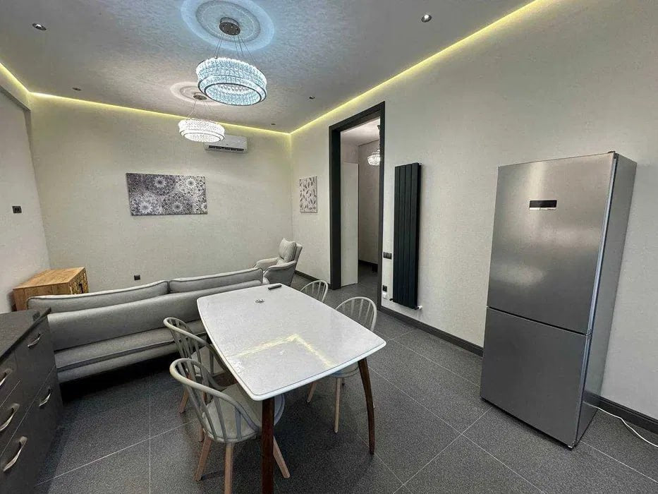 Uzbekistan Vila: Property Rent /Sale 乌兹别克斯坦公寓出租115: Mirabad 1500$