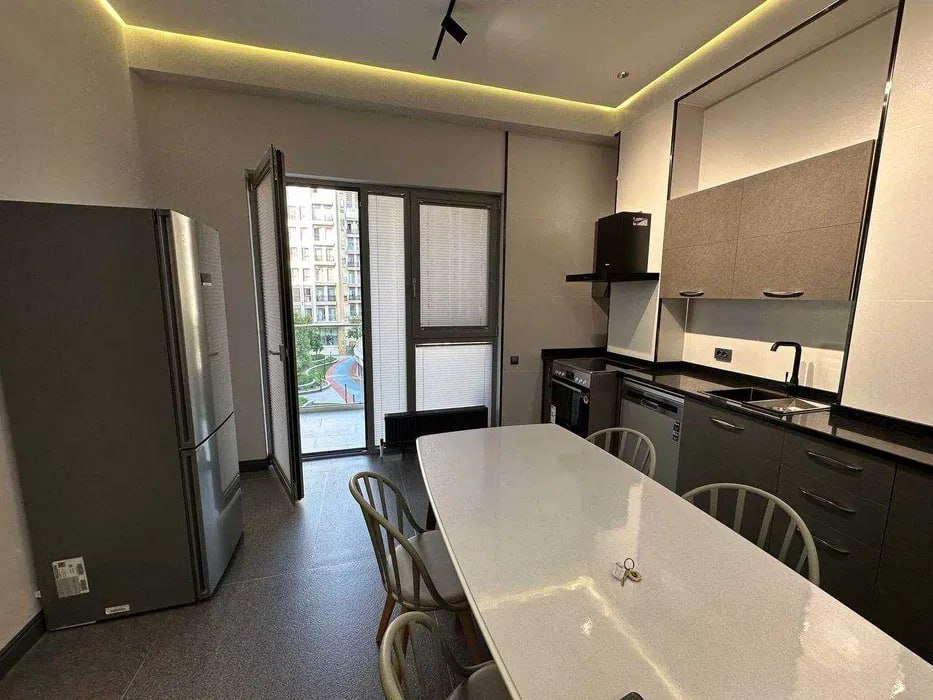 Uzbekistan Vila: Property Rent /Sale 乌兹别克斯坦公寓出租115: Mirabad 1500$