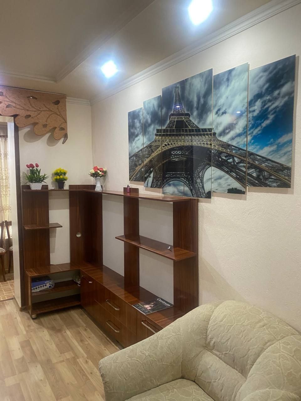 Uzbekistan Vila: Property Rent /Sale 乌兹别克斯坦公寓出租139:Yakkasaray 400$