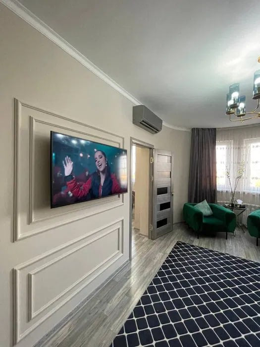 Uzbekistan Vila: Property Rent /Sale 乌兹别克斯坦公寓出租140:Yakkasaray 600$