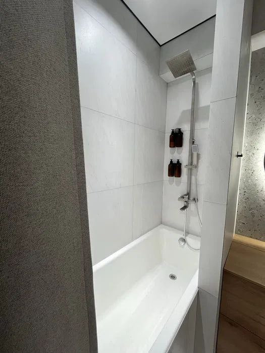 Uzbekistan Vila: Property Rent /Sale 乌兹别克斯坦公寓出租141:Yakkasaray 700$
