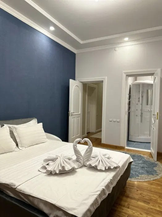 Uzbekistan Vila: Property Rent /Sale 乌兹别克斯坦公寓出租143:Yakkasaray 2800$