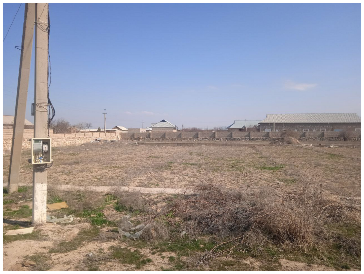 Uzbekistan Vila: Property Rent /Sale 乌兹别克斯坦别墅出售27: navoi 2公顷 工业用地 价格30w