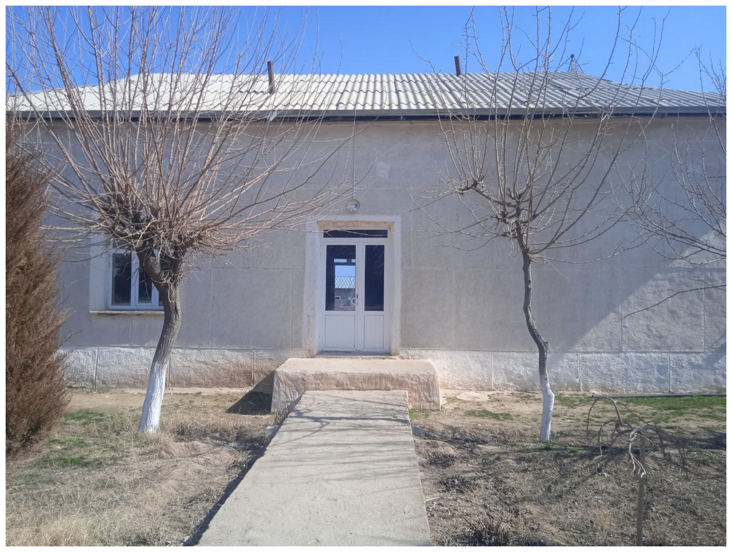 Uzbekistan Vila: Property Rent /Sale 乌兹别克斯坦别墅出售27: navoi 2公顷 工业用地 价格30w