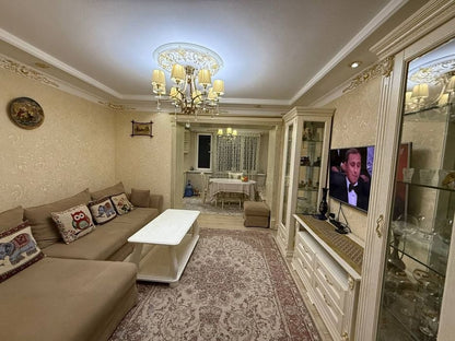 Uzbekistan Vila: Property Rent /Sale  乌兹别克斯坦公寓出售32 :  3房间80平2楼 150,000