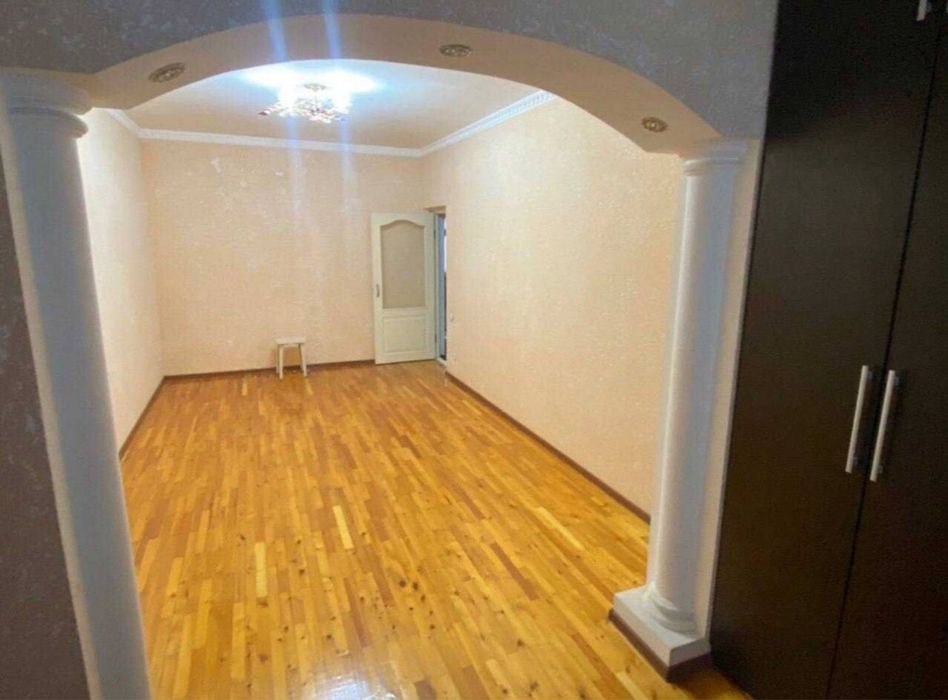 Uzbekistan Vila: Property Rent /Sale  乌兹别克斯坦公寓出售33 :  4房间3楼96平130000
