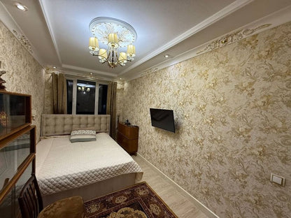 Uzbekistan Vila: Property Rent /Sale  乌兹别克斯坦公寓出售32 :  3房间80平2楼 150,000