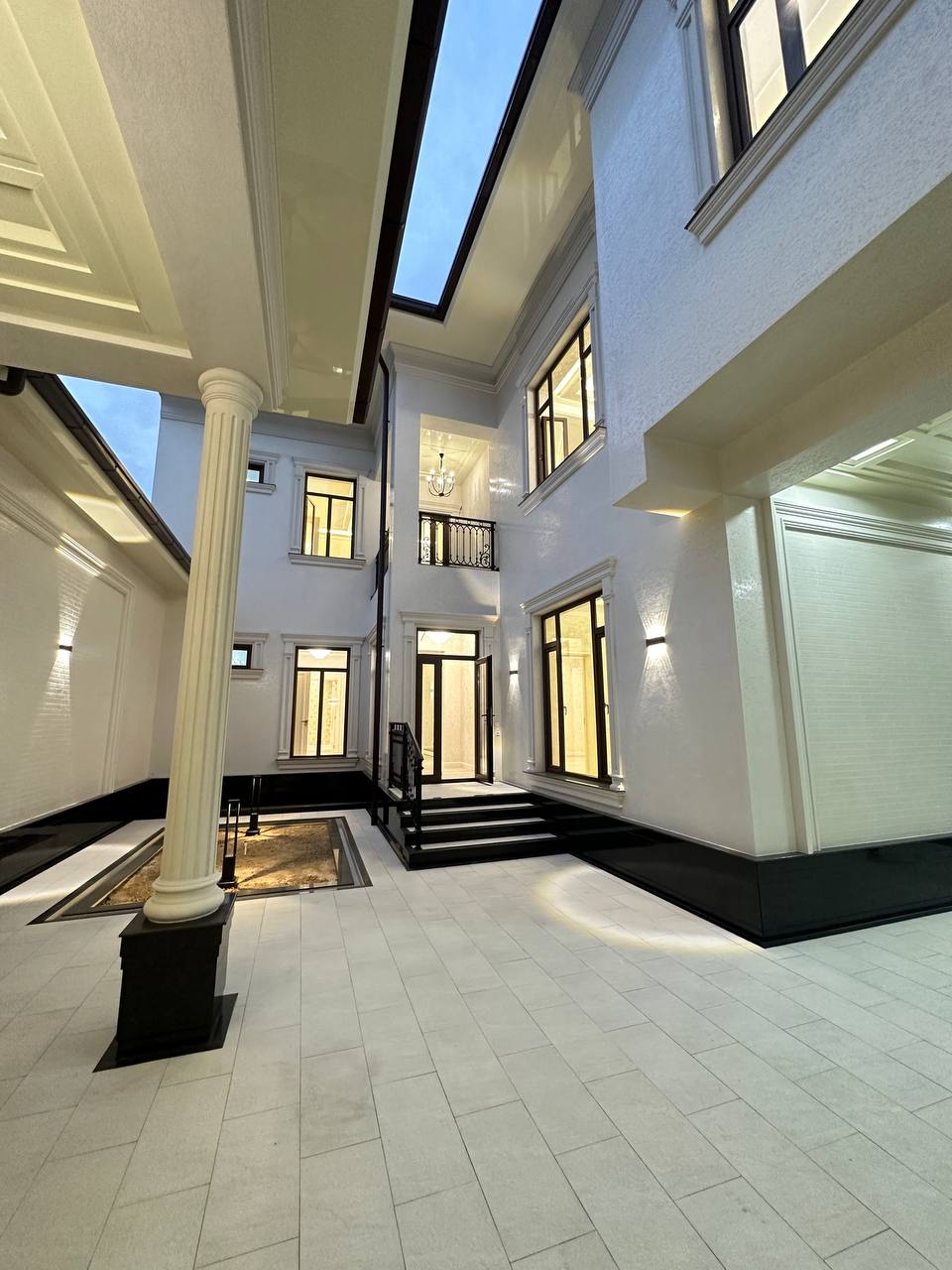 Uzbekistan Vila: Property Rent /Sale  乌兹别克斯坦公寓出售61: Yakkasaray 5房间 480000$