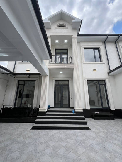 Uzbekistan Vila: Property Rent /Sale  乌兹别克斯坦公寓出售70: Yunusabad 6房间 270000$