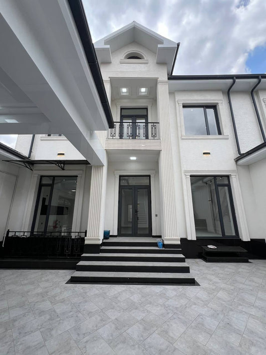 Uzbekistan Vila: Property Rent /Sale  乌兹别克斯坦公寓出售70: Yunusabad 6房间 270000$