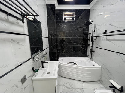 Uzbekistan Vila: Property Rent /Sale  乌兹别克斯坦公寓出售70: Yunusabad 6房间 270000$
