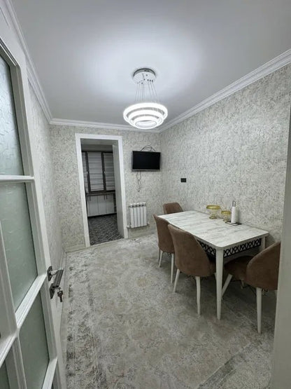 Uzbekistan Vila: Property Rent /Sale  乌兹别克斯坦公寓出租114: Mirabad 1300$