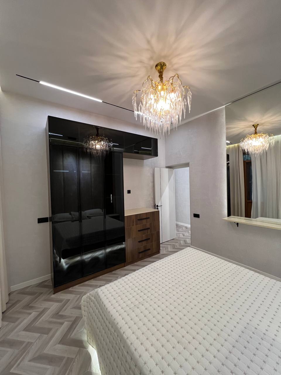 Uzbekistan Vila: Property Rent /Sale  乌兹别克斯坦公寓出租103: Yakkasaray 1000$