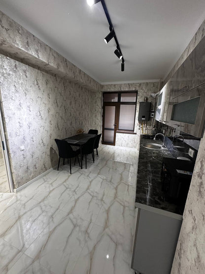 Uzbekistan Vila: Property Rent /Sale  乌兹别克斯坦公寓出租116: Yakkasaray 800$