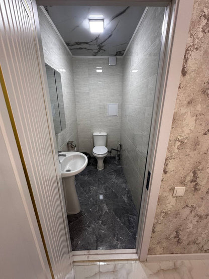 Uzbekistan Vila: Property Rent /Sale  乌兹别克斯坦公寓出租116: Yakkasaray 800$