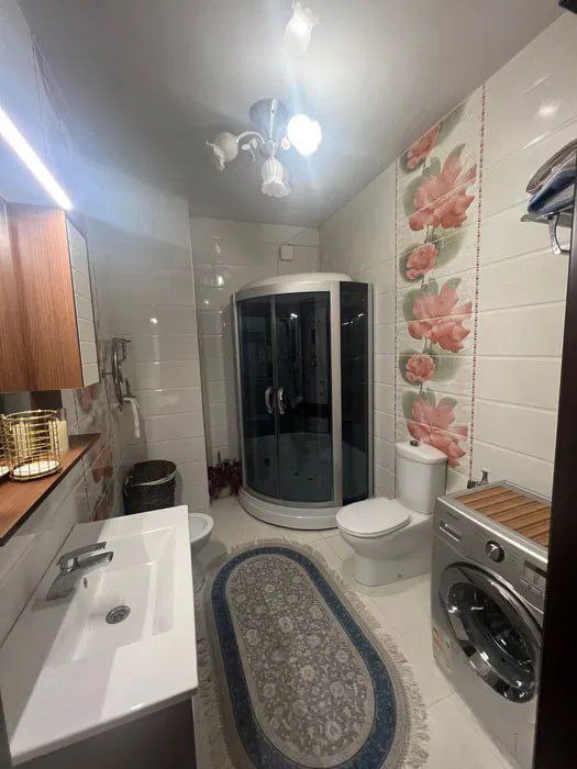 Uzbekistan Vila: Property Rent /Sale  乌兹别克斯坦公寓出租39 :  yakkasaroy 4房间 2800$