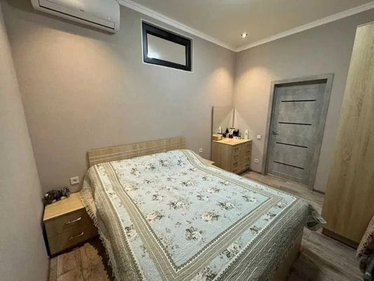Uzbekistan Vila: Property Rent /Sale  乌兹别克斯坦公寓出租122: Yakkasaray 600$