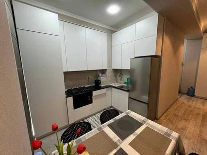 Uzbekistan Vila: Property Rent /Sale  乌兹别克斯坦公寓出租122: Yakkasaray 600$