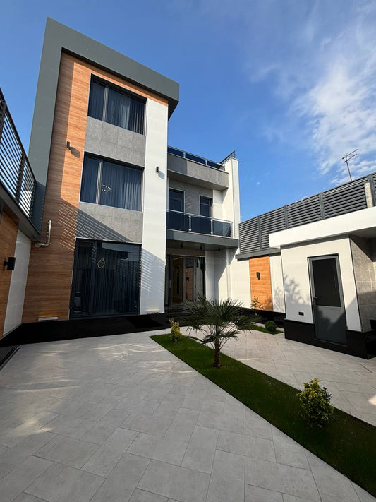 Uzbekistan Vila: Property Rent /Sale  乌兹别克斯坦公寓出售67: Mirzo Ulugbek 4房间 320000$