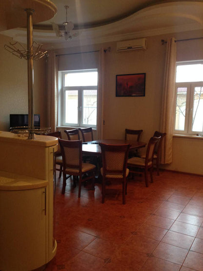 Uzbekistan Vila: Property Rent /Sale  乌兹别克斯坦公寓出租57: Mirabad 4房间 4500$
