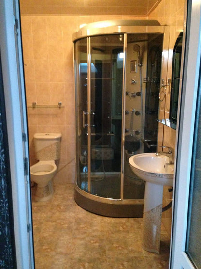 Uzbekistan Vila: Property Rent /Sale  乌兹别克斯坦公寓出租57: Mirabad 4房间 4500$