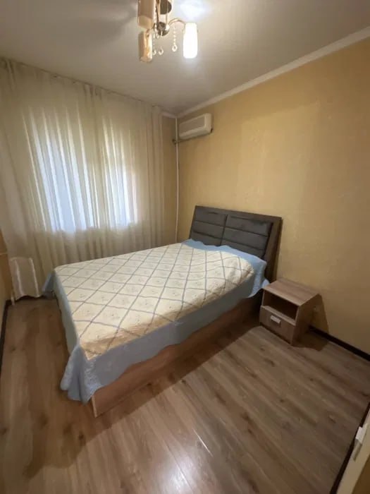 Uzbekistan Vila: Property Rent /Sale  乌兹别克斯坦公寓出租58: Mirabad 1房间 700$