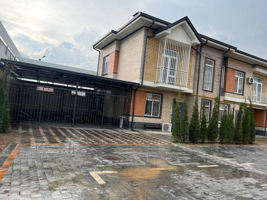 Uzbekistan Vila: Property Rent /Sale  乌兹别克斯坦公寓出租42 :  mirabad 3房间 1900$