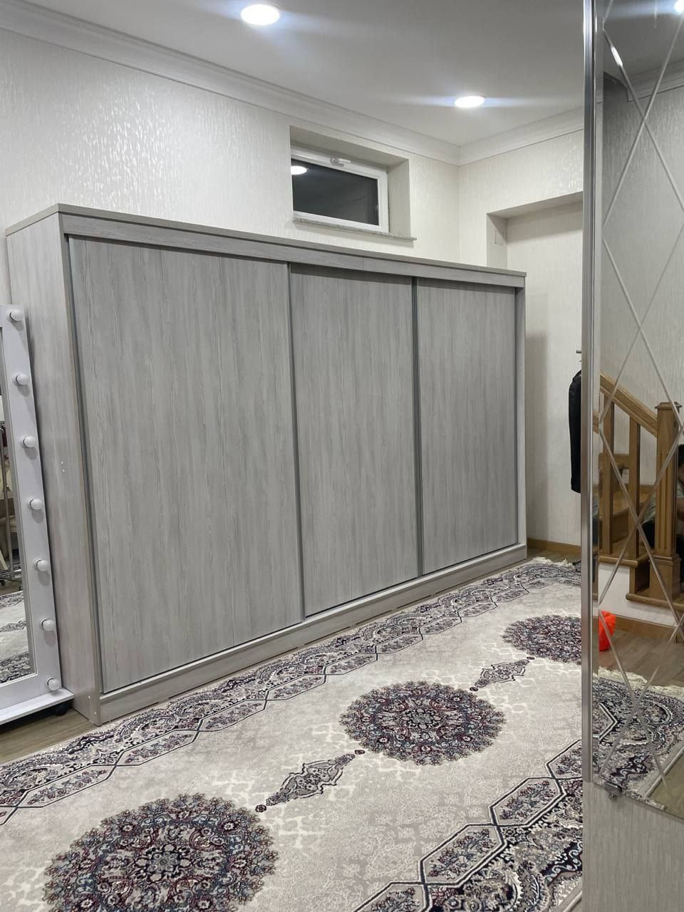 Uzbekistan Vila: Property Rent /Sale  乌兹别克斯坦公寓出租42 :  mirabad 3房间 1900$