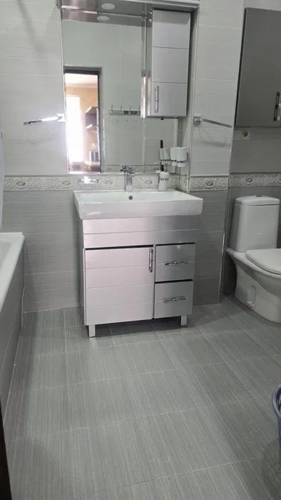 Uzbekistan Vila: Property Rent /Sale  乌兹别克斯坦公寓出租52: Yakkasaray 1房间 700$