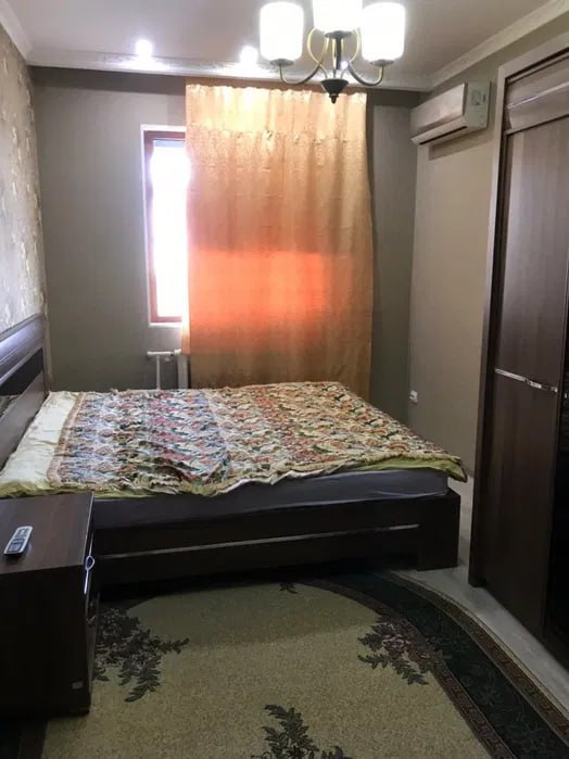 Uzbekistan Vila: Property Rent /Sale  乌兹别克斯坦公寓出售73: mirabad , aura hotel 旁边