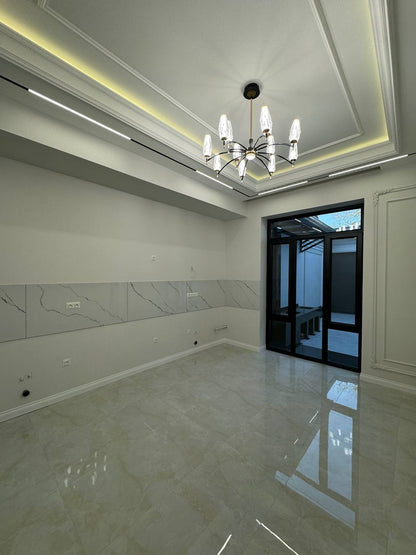 Uzbekistan Vila: Property Rent /Sale  乌兹别克斯坦公寓出售68: Yunusabad 6房间 310000$