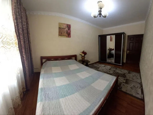 Uzbekistan Vila: Property Rent /Sale  乌兹别克斯坦公寓出租65: Mirabad 1 bedroom 650$