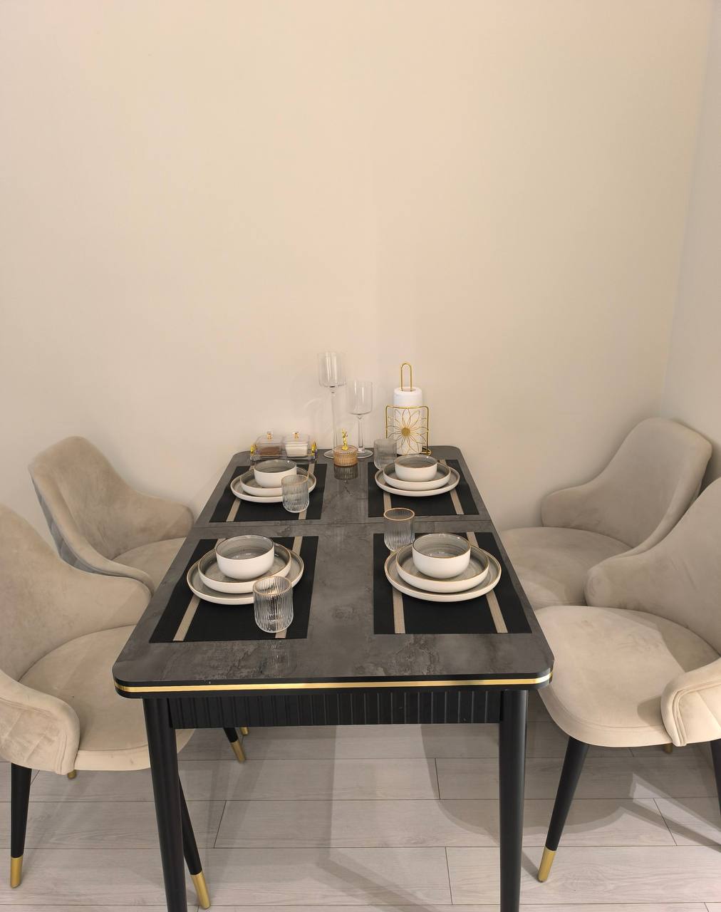 Uzbekistan Vila: Property Rent /Sale  乌兹别克斯坦公寓出租77: Yakkasaray 1000$
