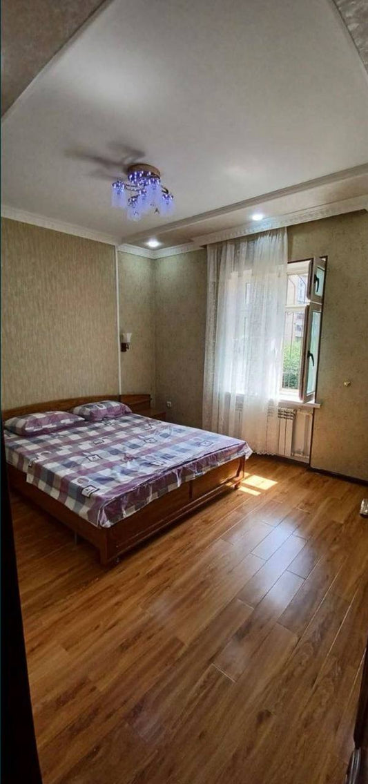 Uzbekistan Vila: Property Rent /Sale  乌兹别克斯坦公寓出租81: Mirabad 1000$