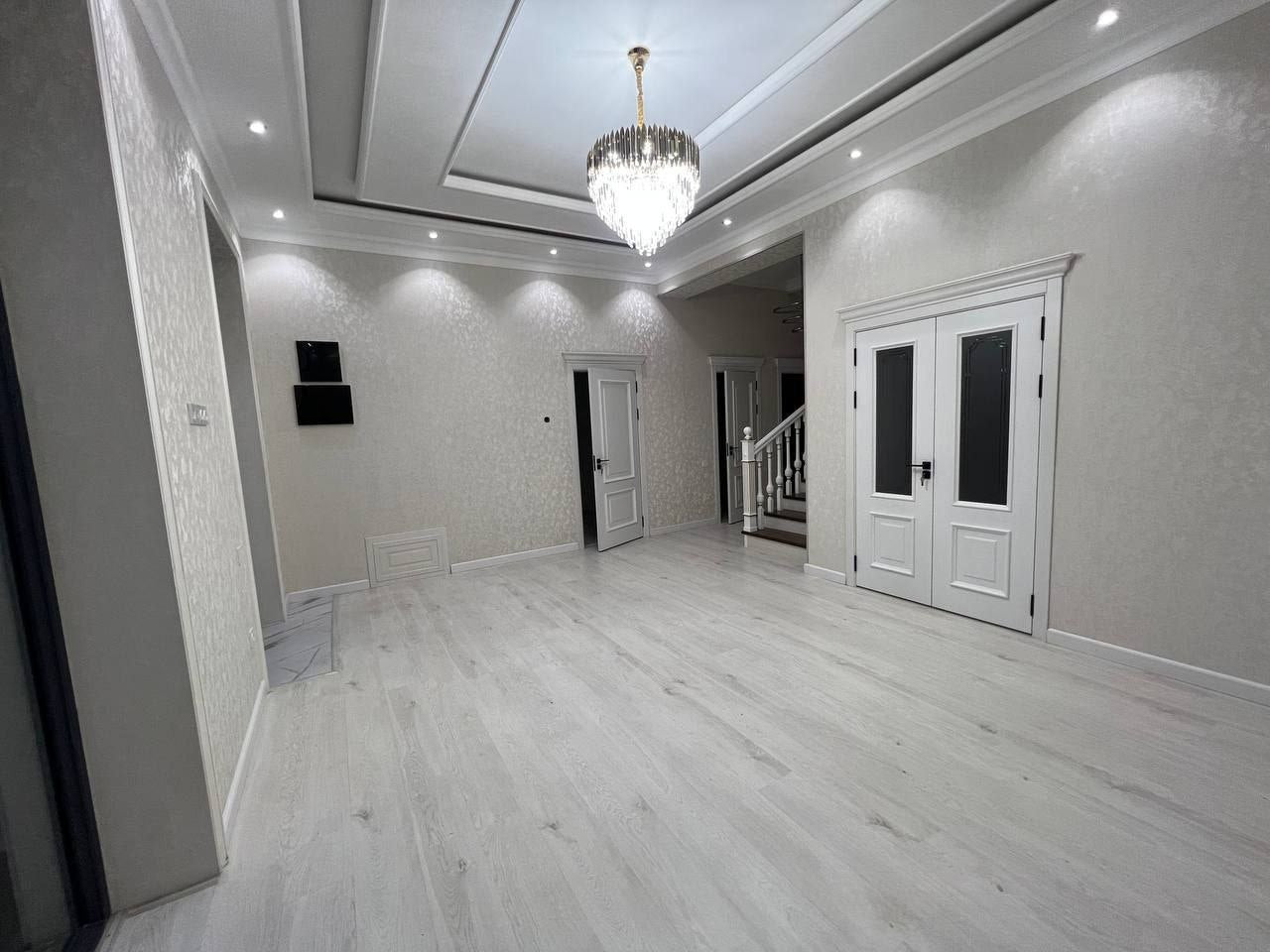 Uzbekistan Vila: Property Rent /Sale  乌兹别克斯坦公寓出租93: Sergili 2500$