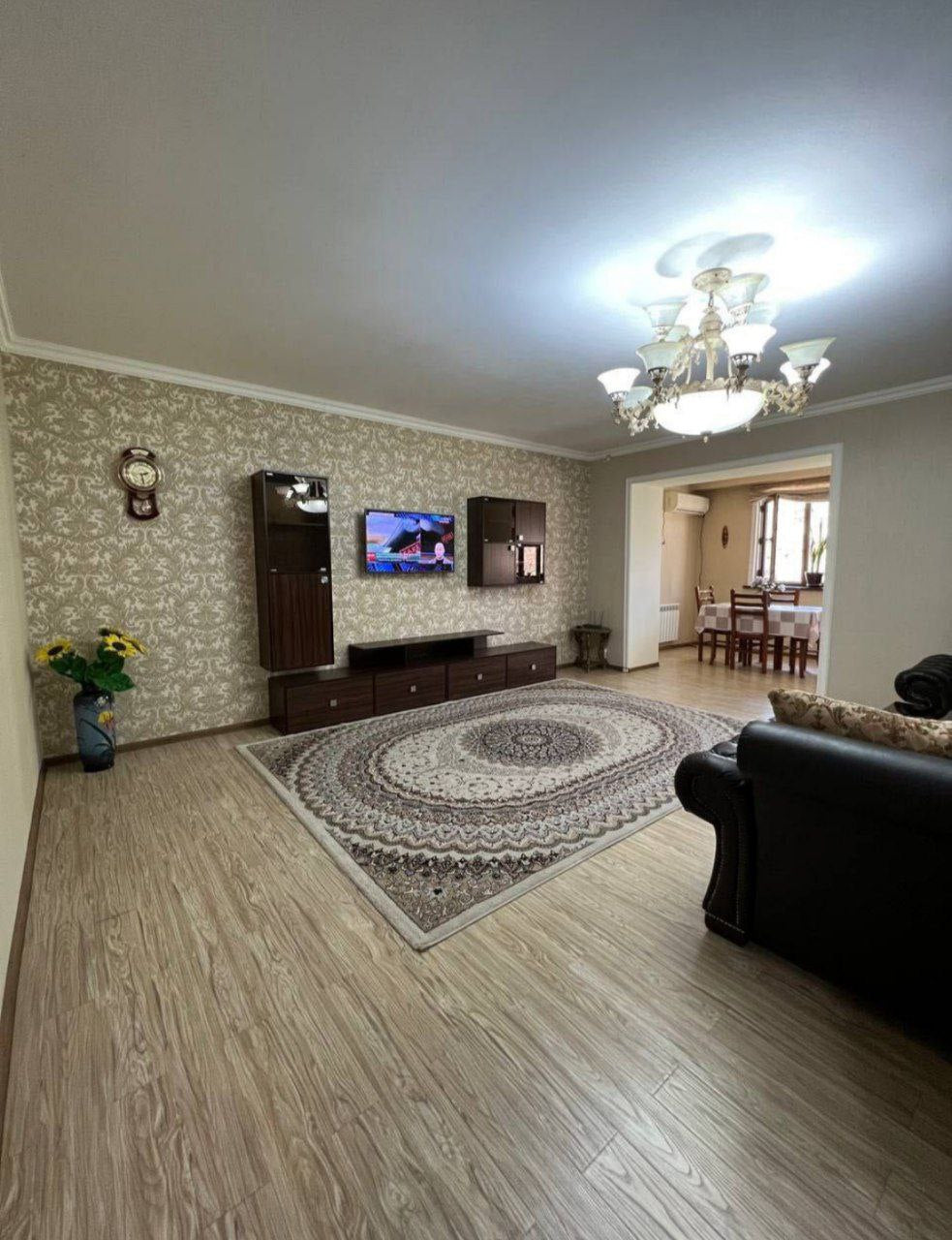Uzbekistan Vila: Property Rent /Sale  乌兹别克斯坦公寓出租100: Mirabad 800$