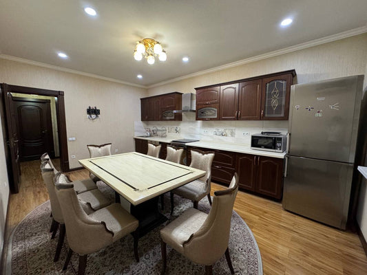 Uzbekistan Vila: Property Rent /Sale  乌兹别克斯坦公寓出租99: Mirabad 2000$