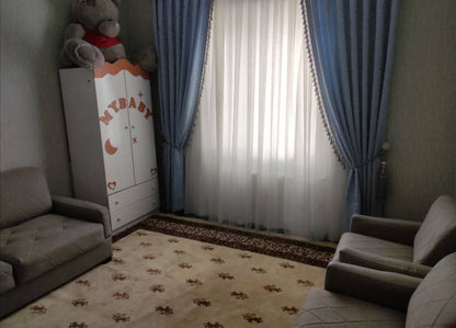 Uzbekistan Vila: Property Rent /Sale  乌兹别克斯坦公寓出租96: Mirabad 1000$