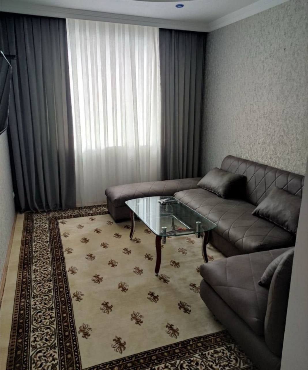 Uzbekistan Vila: Property Rent /Sale  乌兹别克斯坦公寓出租96: Mirabad 1000$