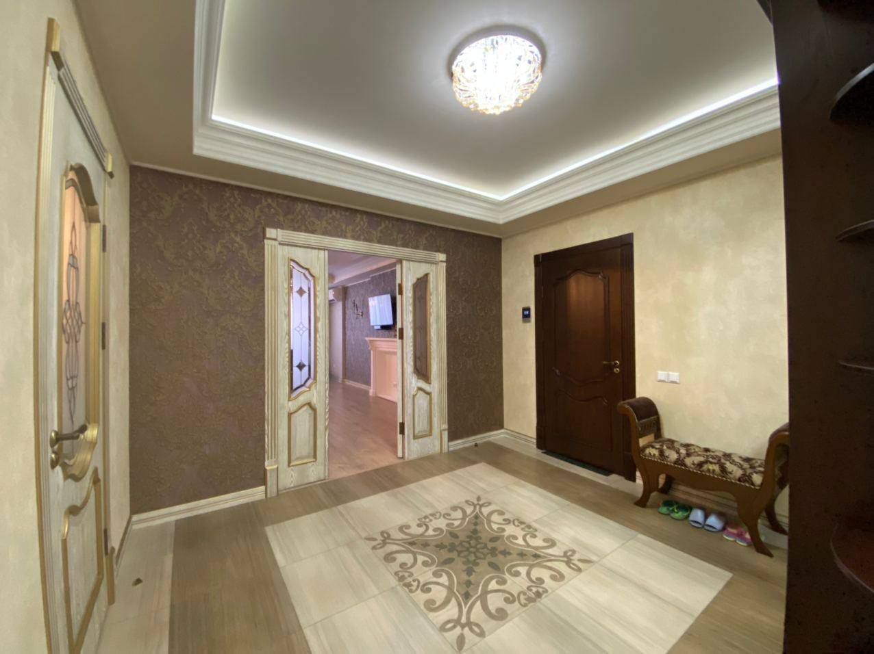 Uzbekistan Vila: Property Rent /Sale  乌兹别克斯坦公寓出租98: Mirabad 1500$
