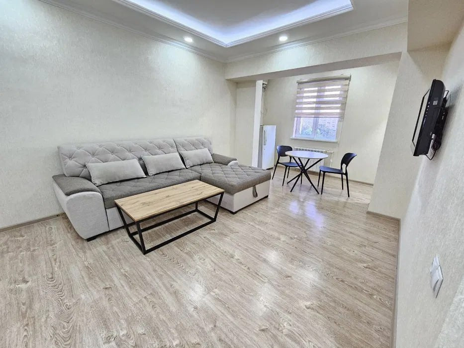 Uzbekistan Vila: Property Rent /Sale  乌兹别克斯坦公寓出租128: Mirabad 700$