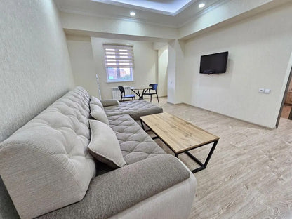Uzbekistan Vila: Property Rent /Sale  乌兹别克斯坦公寓出租128: Mirabad 700$